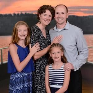 Meet your Posher, Leland